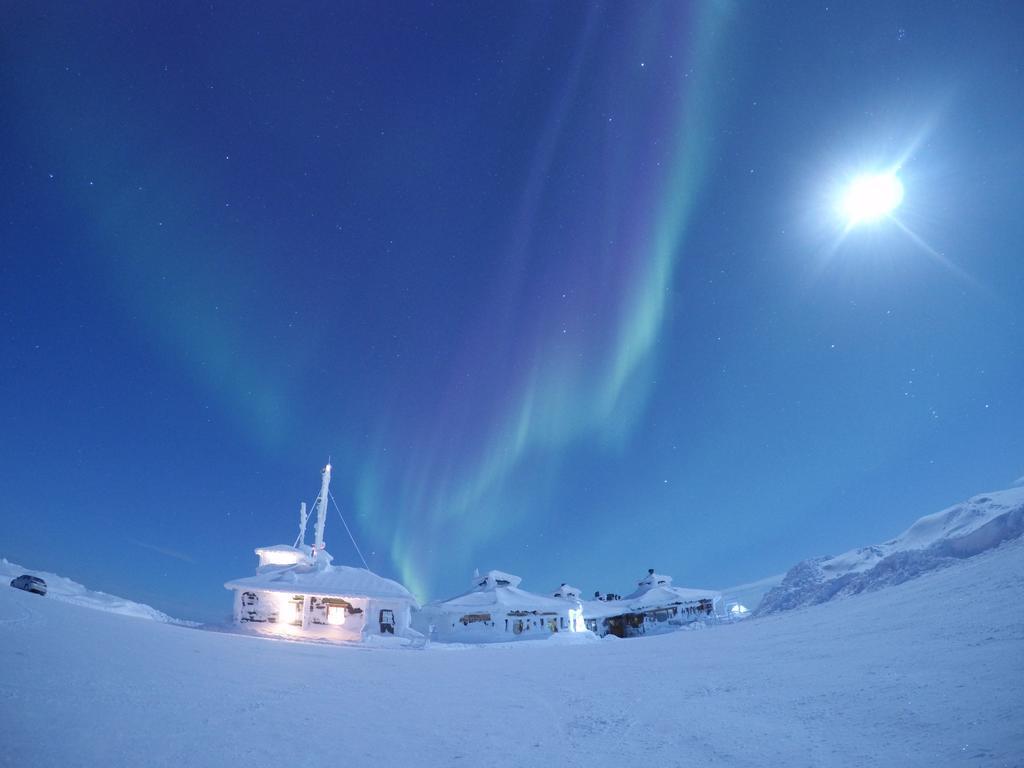 Auroracabin Chalets Saariselka Bagian luar foto